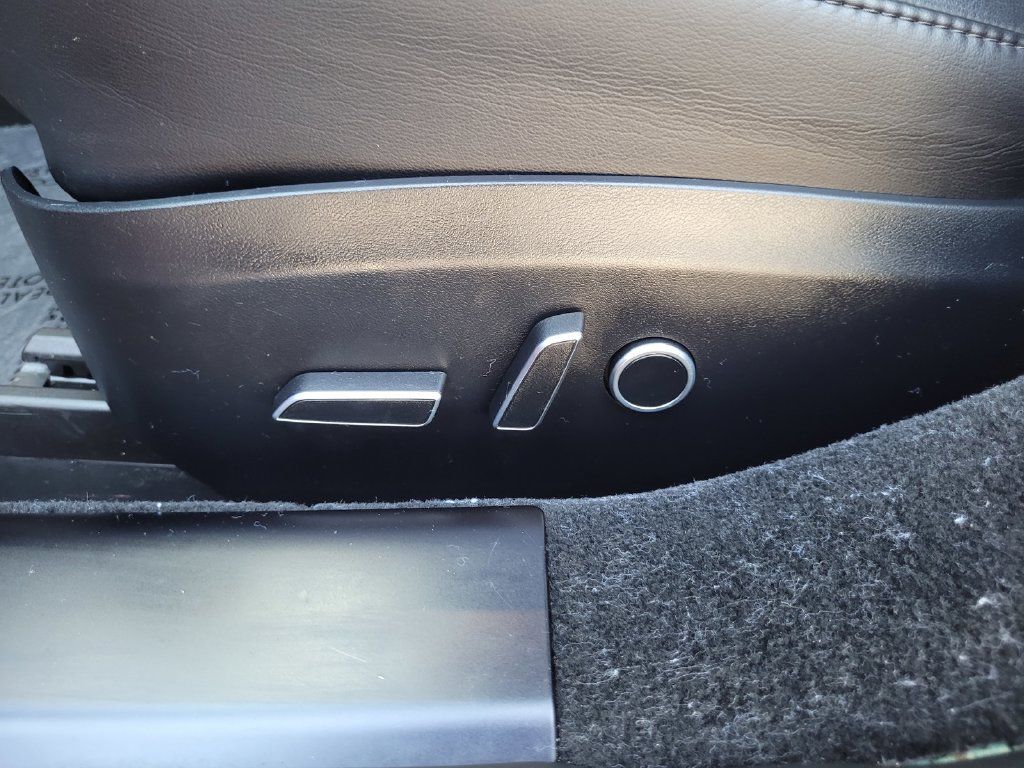 Used 2021 Tesla Model S Plaid AWD/4WD image 13
