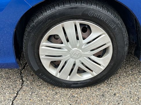 Used 2020 Honda Fit LX image 18