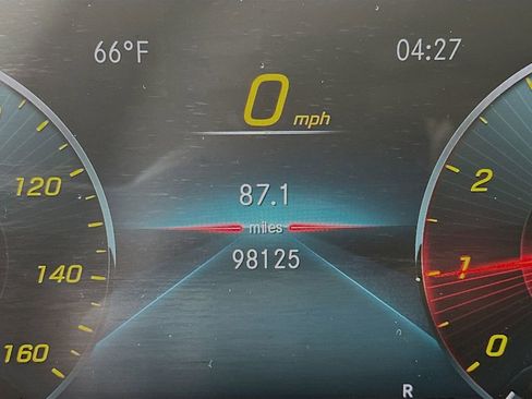 Used 2020 Mercedes-Benz GLS 450 4MATIC image 15