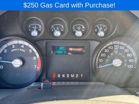 Used 2015 Ford F250 XL w/ Power Equipment Group AWD/4WD image 18