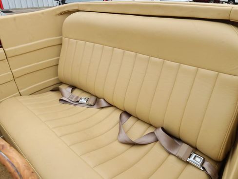 Used 1990 Chevrolet Corvette Coupe RWD image 35