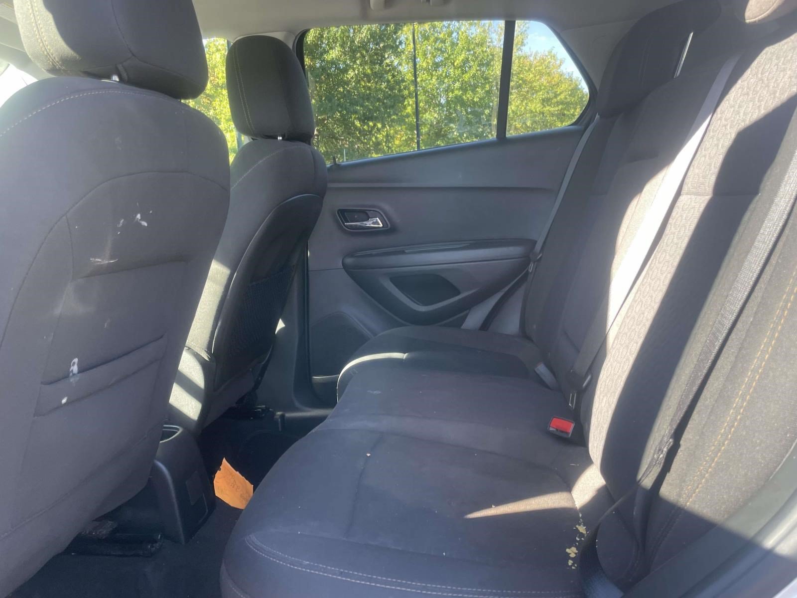 Used 2020 Chevrolet Trax LS w/ Tint and Cruise Package FWD image 9