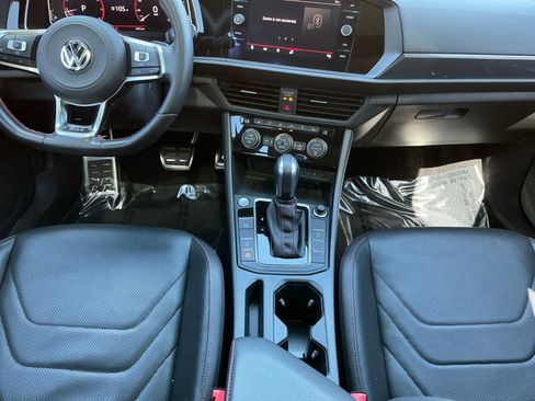 Used 2021 Volkswagen Jetta GLI Autobahn image 10