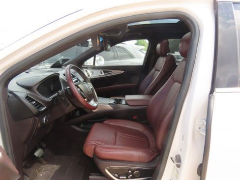 Used 2019 Lincoln Nautilus Black Label AWD/4WD image 17