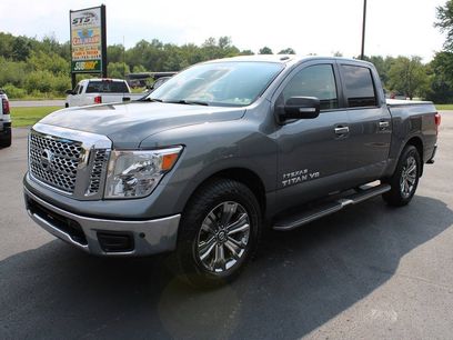 Used 2018 Nissan Titan SV w/ SV Convenience Package