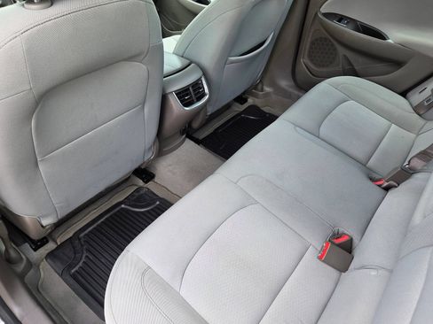 Used 2024 Chevrolet Malibu LT FWD image 25