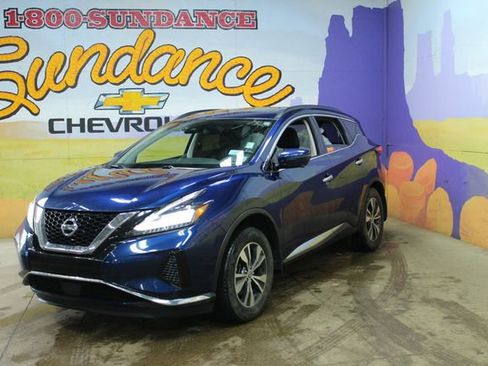 Used 2021 Nissan Murano SV image 2