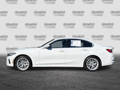 Used 2025 BMW 330i Sedan w/ Premium Package RWD image 8