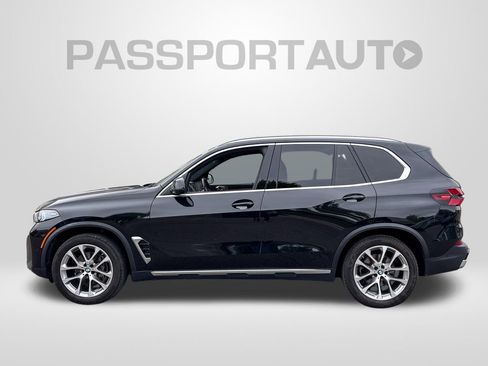 Used 2024 BMW X5 xDrive40i w/ Premium Package AWD/4WD image 2