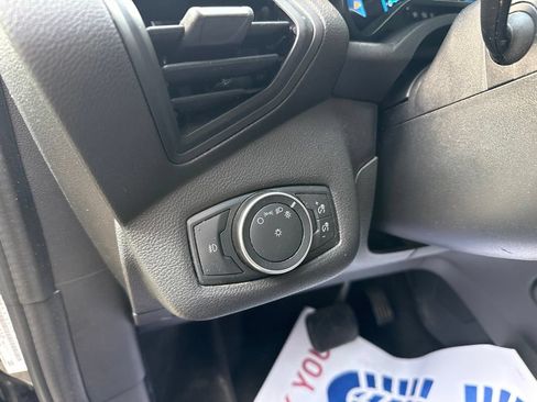 Used 2017 Ford C-MAX Energi Titanium w/ Equipment Group 501A FWD image 14
