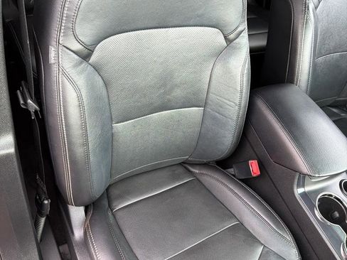 Used 2017 Ford Explorer Limited FWD image 27