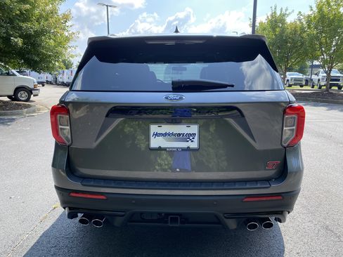 Used 2023 Ford Explorer ST w/ Equipment Group 401A AWD/4WD image 5