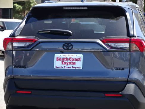 Certified 2025 Toyota RAV4 XLE w/ Convenience Package FWD image 15