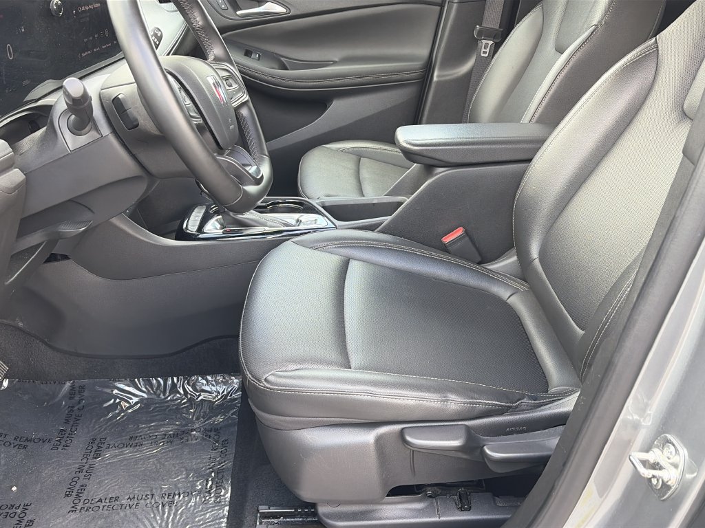Used 2024 Buick Encore GX Sport Touring FWD image 18
