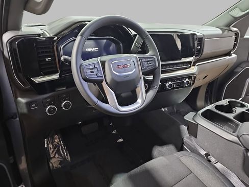 Certified 2026 GMC Sierra 1500 Elevation image 19