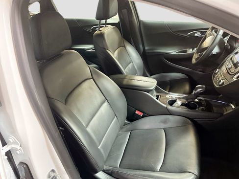 Used 2023 Chevrolet Malibu LT w/ Redline Edition FWD image 30