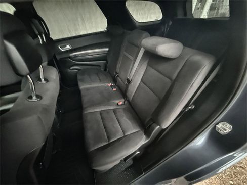Used 2020 Dodge Durango SXT image 22