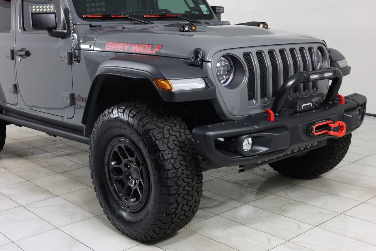Used 2023 Jeep Wrangler Unlimited Rubicon w/ Xtreme 35 Tire Package AWD/4WD image 37