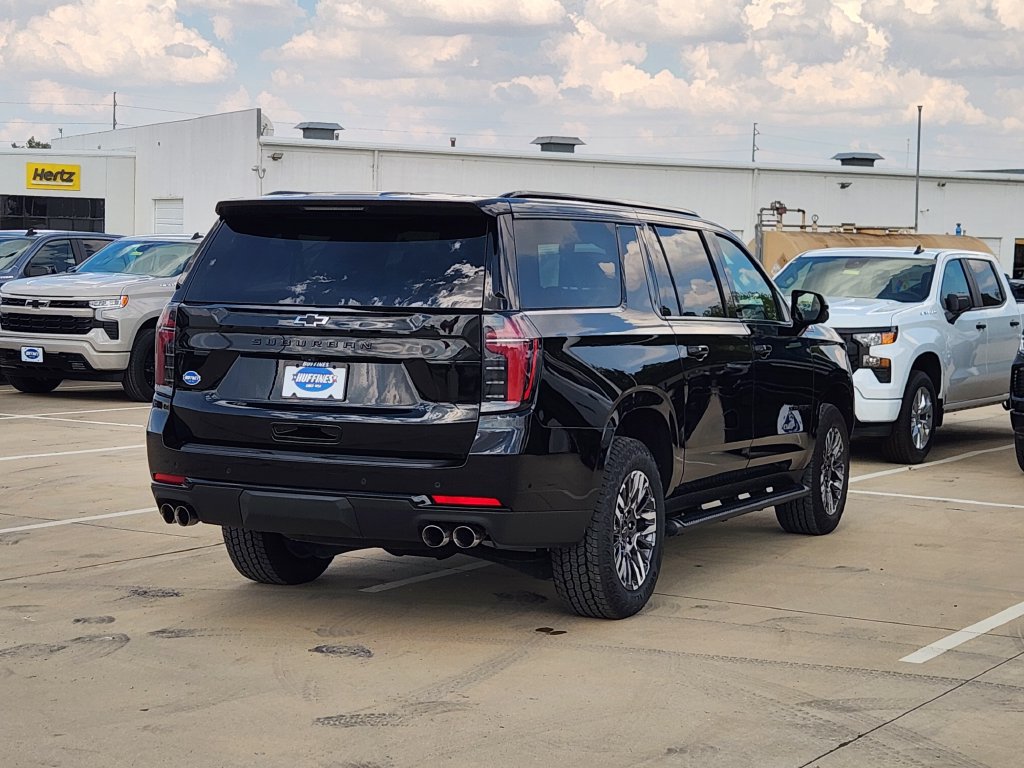 Used 2025 Chevrolet Suburban Z71 AWD/4WD image 7