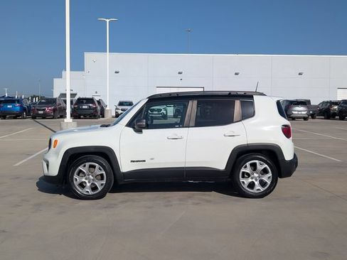 Used 2020 Jeep Renegade Limited w/ LED Lighting Group FWD image 3