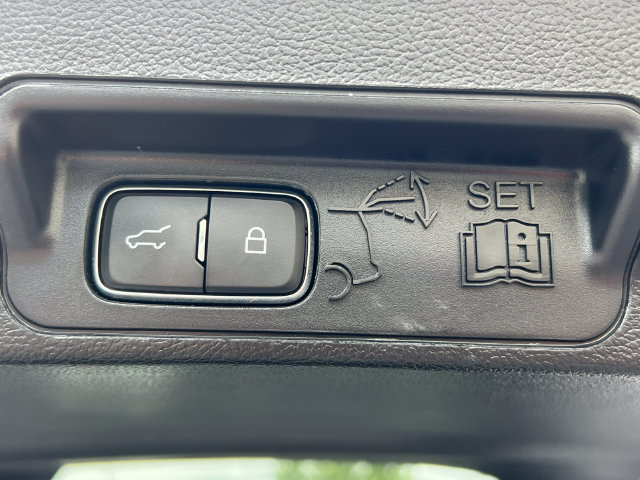 Used 2020 Ford Explorer ST w/ ST Street Pack AWD/4WD image 38