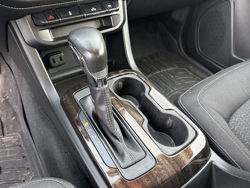 Used 2022 GMC Canyon Elevation w/ Trailering Package image 6