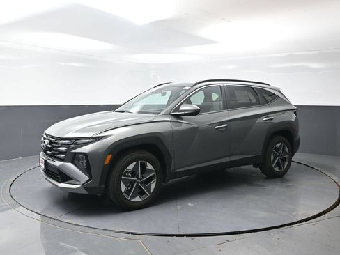Used 2026 Hyundai Tucson SEL Plus AWD/4WD image 9