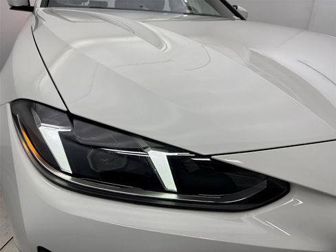 Used 2025 BMW i4 xDrive40i w/ Premium Package AWD/4WD image 18