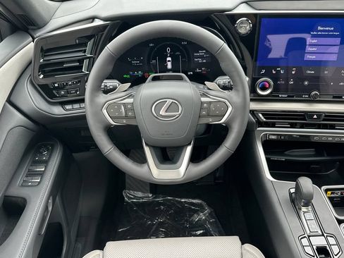 New 2026 Lexus TX 550h AWD Plug-In Hybrid image 14