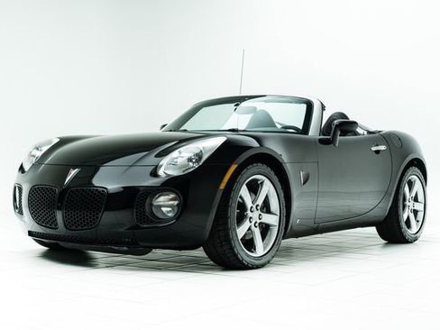 Used 2007 Pontiac Solstice GXP w/ Premium Package image 8