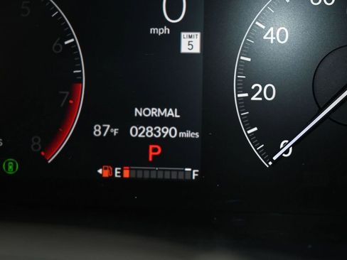 Used 2023 Honda HR-V EX-L image 30