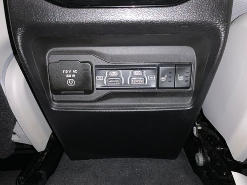 Used 2022 Jeep Grand Cherokee Overland AWD/4WD image 22