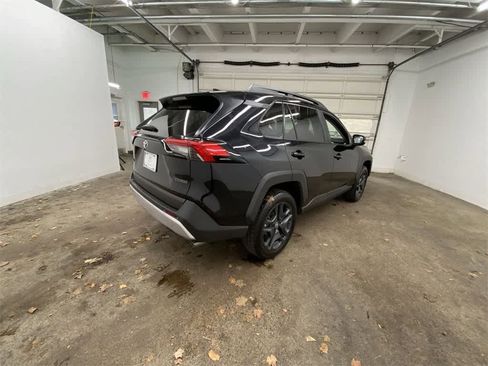 Used 2024 Toyota RAV4 Adventure image 6