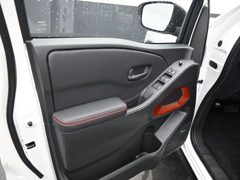 New 2026 Nissan Frontier Pro-X w/ Pro Premium Package RWD image 11