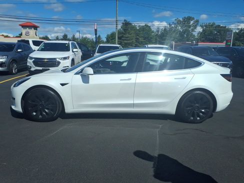 Used 2020 Tesla Model 3 Long Range AWD/4WD image 9