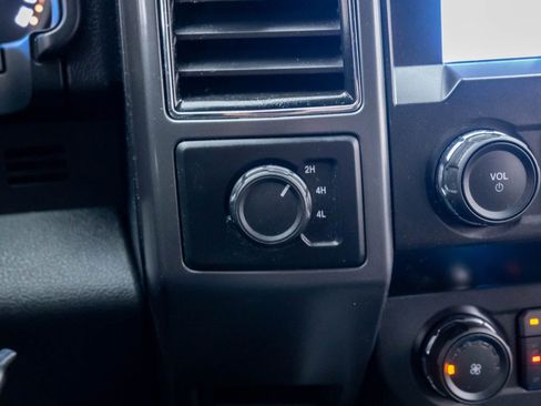 Used 2020 Ford F150 XLT w/ Equipment Group 302A Luxury image 24