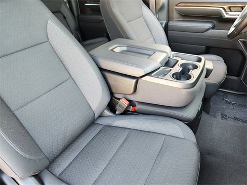 Certified 2025 Chevrolet Silverado 2500 LT w/ Safety Package image 11