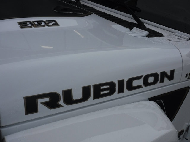 Used 2025 Jeep Wrangler Unlimited Rubicon 392 AWD/4WD image 14