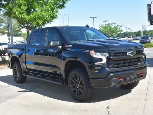 New 2026 Chevrolet Silverado 1500 LT Trail Boss w/ Safety Package AWD/4WD image 3