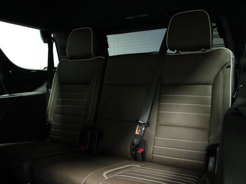 Used 2026 GMC Yukon Denali Ultimate AWD/4WD image 15