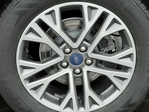 Certified 2021 Ford Escape SEL w/ Technology Package image 8