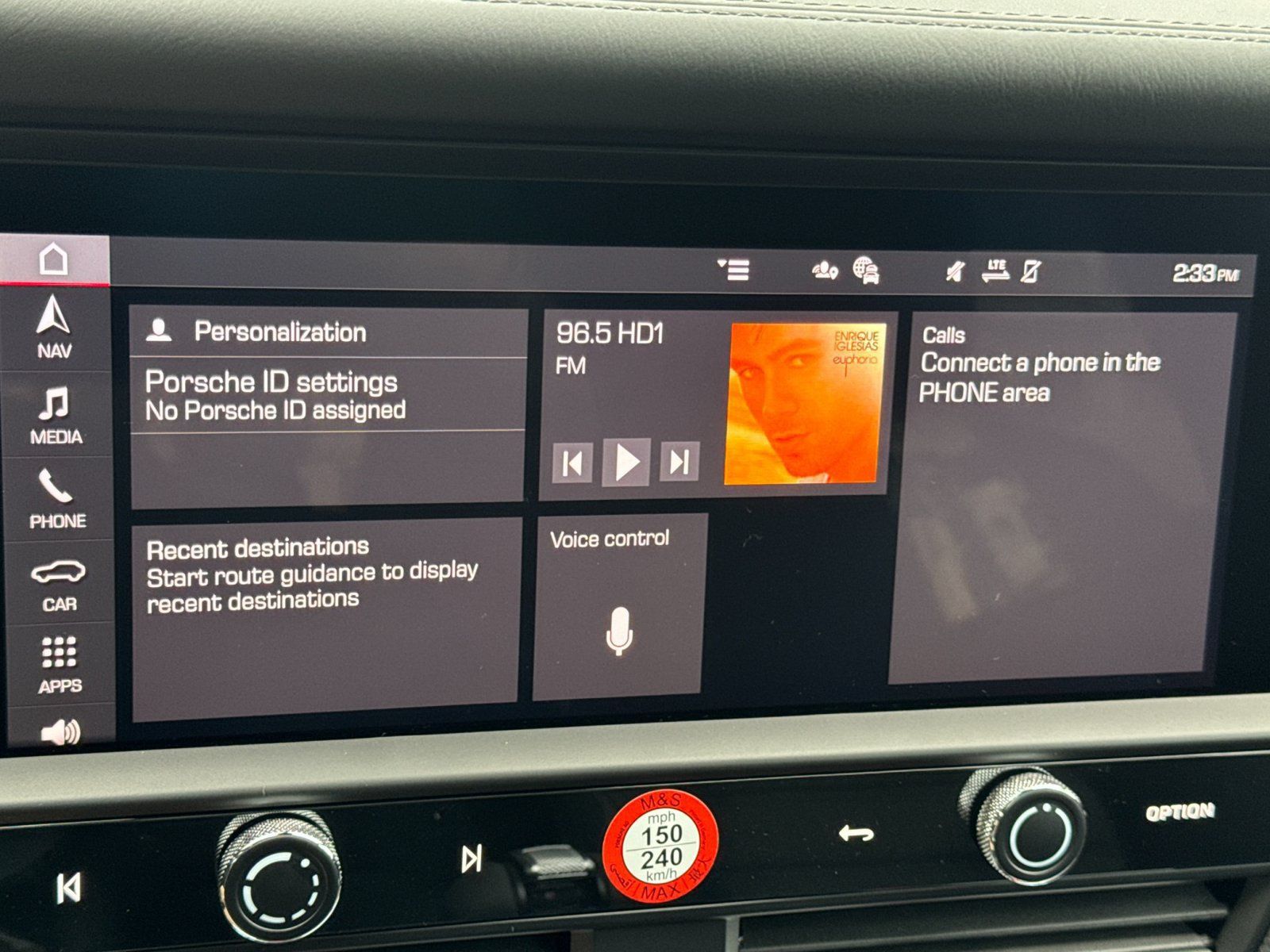 Certified 2026 Porsche Macan Turbo AWD/4WD image 22
