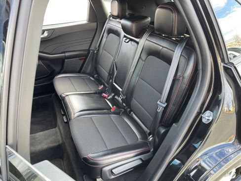 Used 2024 Ford Escape ST-Line Select w/ Tech Pack #2 image 6