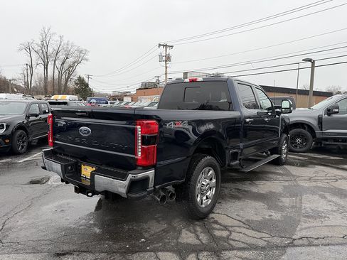 Certified 2023 Ford F250 Lariat w/ Lariat Ultimate Package AWD/4WD image 6