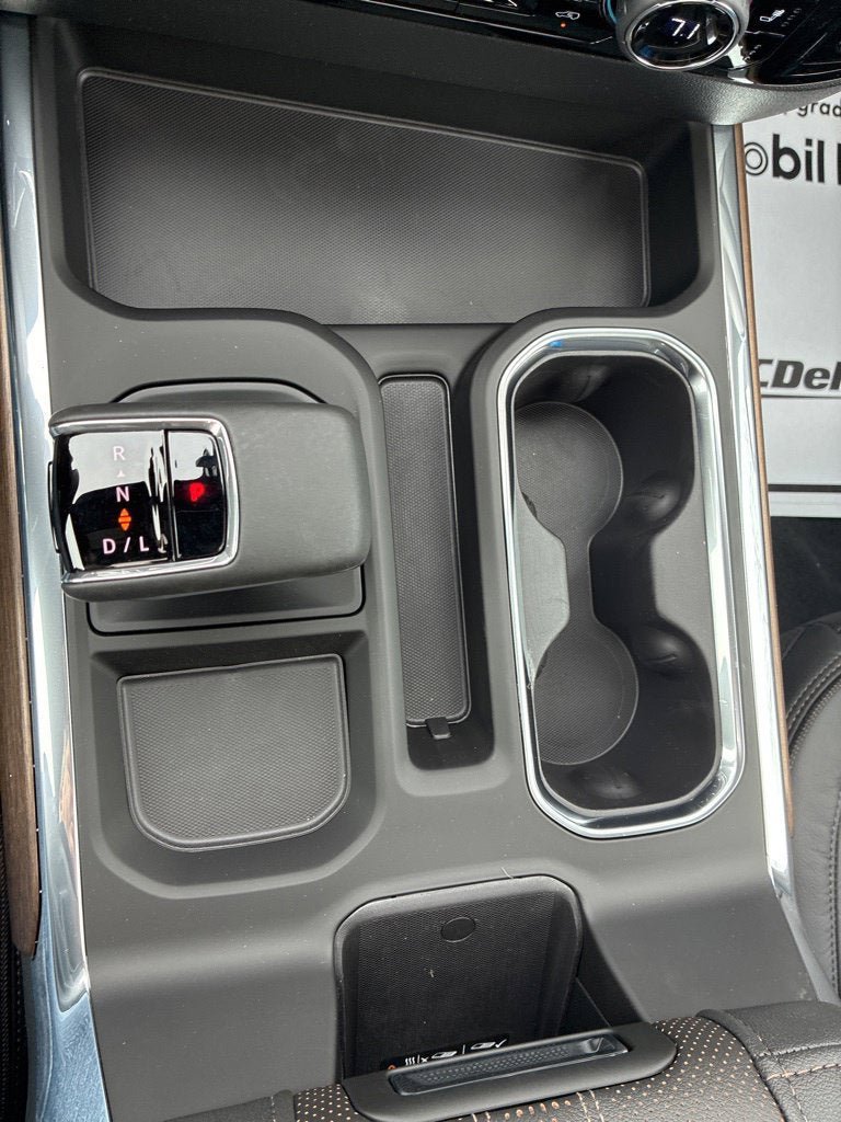 New 2026 Chevrolet Silverado 1500 High Country w/ Technology Package AWD/4WD image 23
