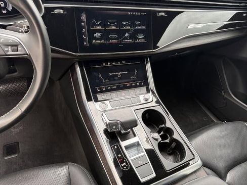 Used 2021 Audi Q8 Premium Plus w/ Premium Plus Package AWD/4WD image 31