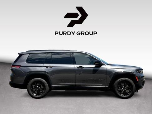 Used 2025 Jeep Grand Cherokee L Altitude RWD image 9