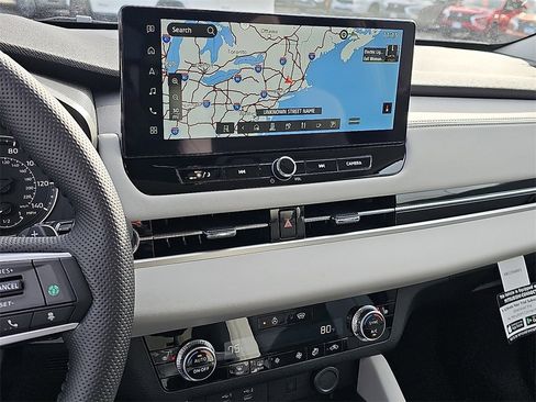 New 2026 Mitsubishi Outlander SE image 11