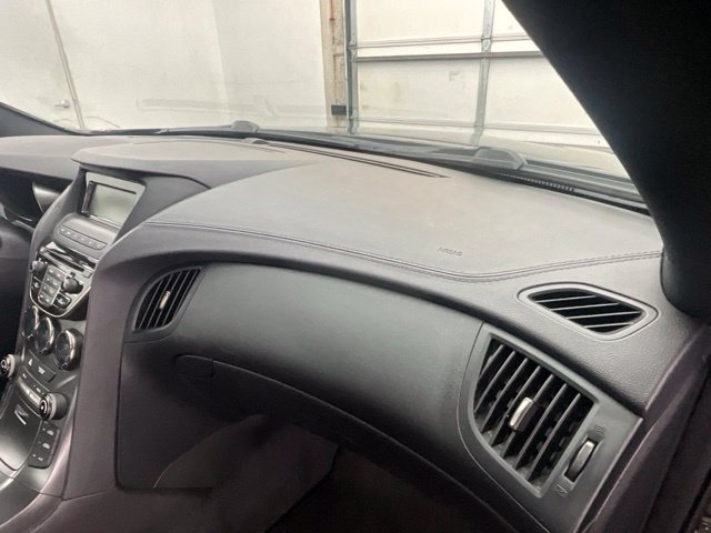 Used 2015 Hyundai Genesis 3.8 RWD image 11