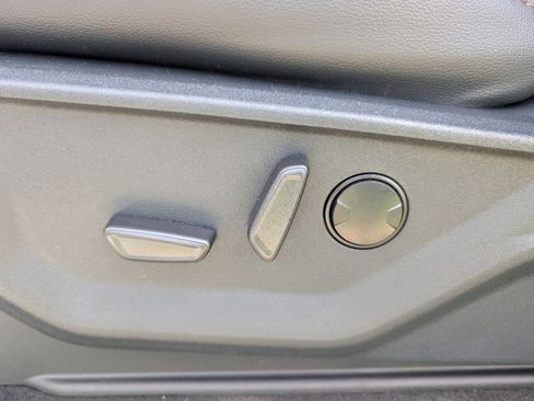 New 2025 Ford F150 Lariat w/ Equipment Group 501A Mid image 25